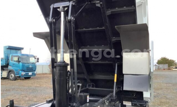 Buy Used Mitsubishi Van White Truck in Big Bend in Lubombo District Buy Used Mitsubishi Van White Truck in Big Bend in Lubombo District