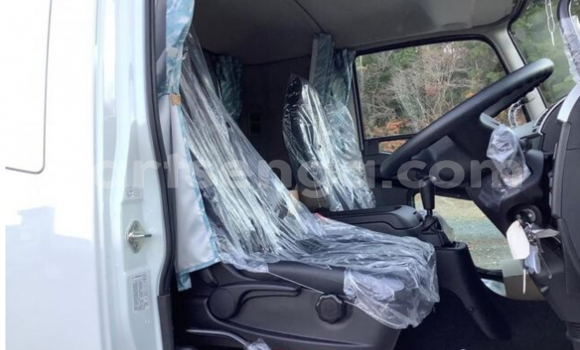 Buy Used Mitsubishi Van White Truck in Big Bend in Lubombo District Buy Used Mitsubishi Van White Truck in Big Bend in Lubombo District