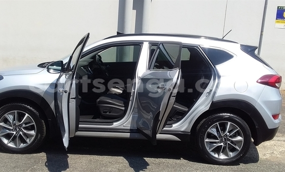 Buy Used Hyundai Tucson Silver Car in Mbabane in Manzini Buy Used Hyundai Tucson Silver Car in Mbabane in Manzini