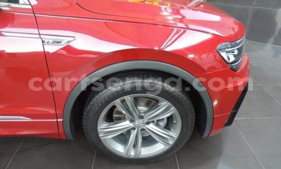 Buy Used Volkswagen Tiguan Red Car in Hluti in Shiselweni District Buy Used Volkswagen Tiguan Red Car in Hluti in Shiselweni District
