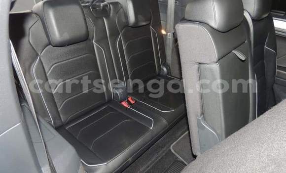 Buy Used Volkswagen Tiguan Red Car in Hluti in Shiselweni District Buy Used Volkswagen Tiguan Red Car in Hluti in Shiselweni District