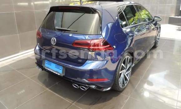 Buy Used Volkswagen Golf R Blue Car in Simunye in Lubombo District Buy Used Volkswagen Golf R Blue Car in Simunye in Lubombo District