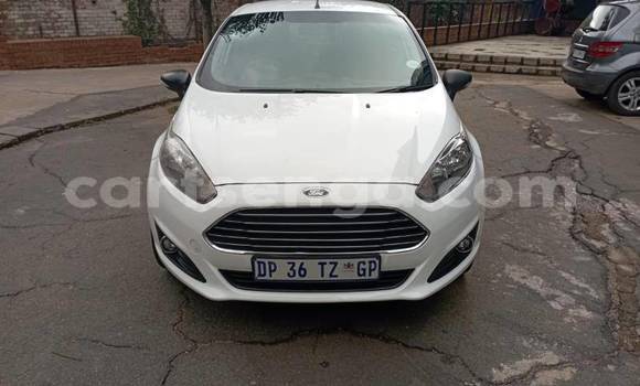 Acheter Occasion Voiture Ford Fiesta Blanc à Mbabane, Manzini Acheter Occasion Voiture Ford Fiesta Blanc à Mbabane, Manzini