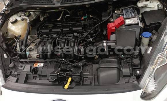 Acheter Occasion Voiture Ford Fiesta Blanc à Mbabane, Manzini Acheter Occasion Voiture Ford Fiesta Blanc à Mbabane, Manzini