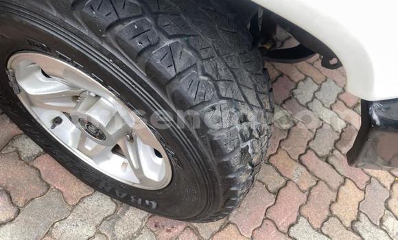 Buy Used Toyota Land Cruiser White Car in Lavumisa in Shiselweni District Buy Used Toyota Land Cruiser White Car in Lavumisa in Shiselweni District