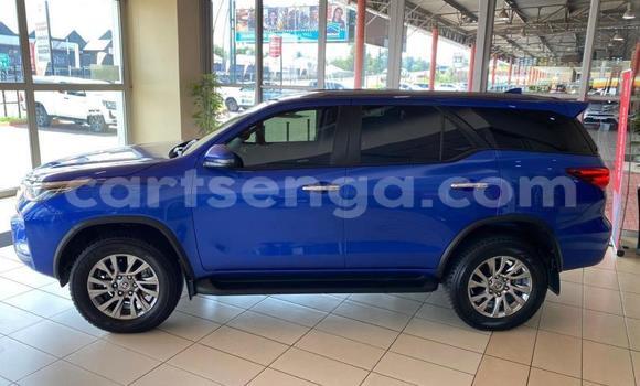 Nunua Ilio tumika Toyota Fortuner Blue Gari ndani ya Big Bend nchini Wilaya ya Lubombo Nunua Ilio tumika Toyota Fortuner Blue Gari ndani ya Big Bend nchini Wilaya ya Lubombo