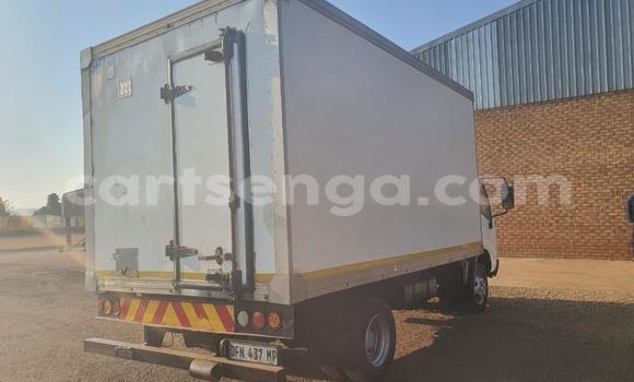 Acheter Occasion Utilitaire Toyota Dyna Blanc à Big Bend, Lubombo District Acheter Occasion Utilitaire Toyota Dyna Blanc à Big Bend, Lubombo District