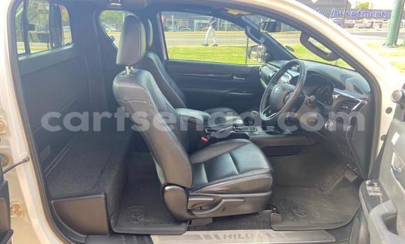 Nunua Ilio tumika Toyota Hilux White Gari ndani ya Big Bend nchini Wilaya ya Lubombo Nunua Ilio tumika Toyota Hilux White Gari ndani ya Big Bend nchini Wilaya ya Lubombo