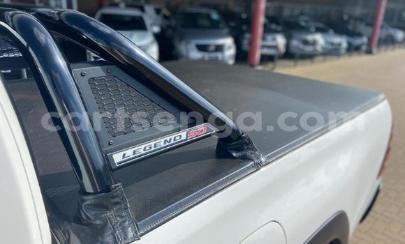 Nunua Ilio tumika Toyota Hilux White Gari ndani ya Big Bend nchini Wilaya ya Lubombo Nunua Ilio tumika Toyota Hilux White Gari ndani ya Big Bend nchini Wilaya ya Lubombo