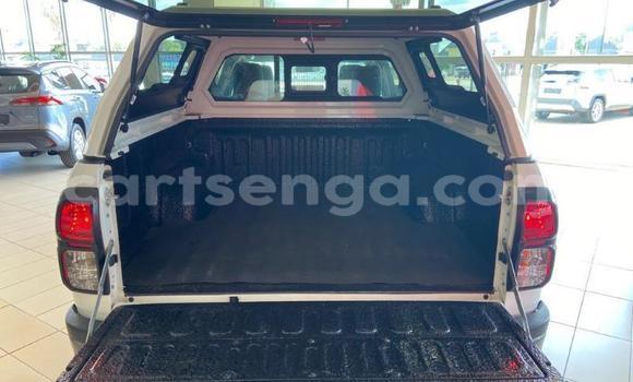 Nunua Ilio tumika Toyota Hilux White Gari ndani ya Big Bend nchini Wilaya ya Lubombo Nunua Ilio tumika Toyota Hilux White Gari ndani ya Big Bend nchini Wilaya ya Lubombo