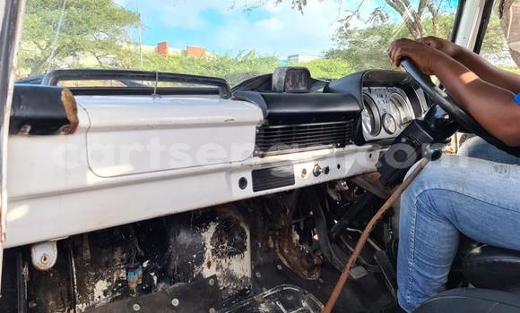 Nunua Ilio tumika Toyota DA White Lori ndani ya Big Bend nchini Wilaya ya Lubombo Nunua Ilio tumika Toyota DA White Lori ndani ya Big Bend nchini Wilaya ya Lubombo