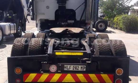 Buy Used Caterpillar 120 White Truck in Mbabane in Manzini Buy Used Caterpillar 120 White Truck in Mbabane in Manzini