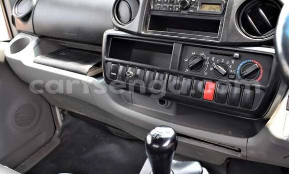 Acheter Occasion Voiture Haima 3 Blanc à Ezulwini, Hhohho Acheter Occasion Voiture Haima 3 Blanc à Ezulwini, Hhohho