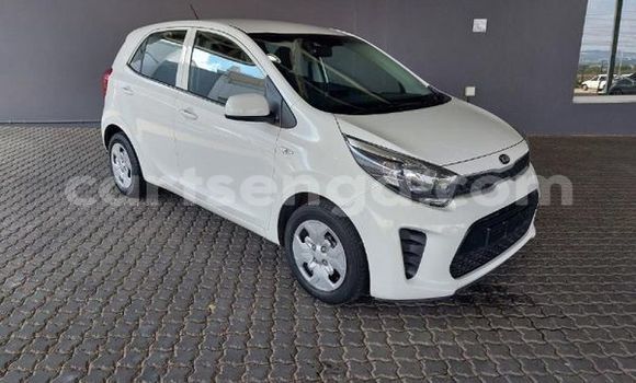 Buy Used Kia Picanto White Car in Ezulwini in Hhohho