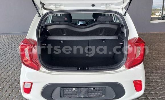 Nunua Ilio tumika Kia Picanto White Gari ndani ya Ezulwini nchini Hhohho Nunua Ilio tumika Kia Picanto White Gari ndani ya Ezulwini nchini Hhohho