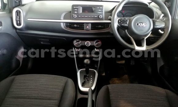 Nunua Ilio tumika Kia Picanto White Gari ndani ya Ezulwini nchini Hhohho Nunua Ilio tumika Kia Picanto White Gari ndani ya Ezulwini nchini Hhohho