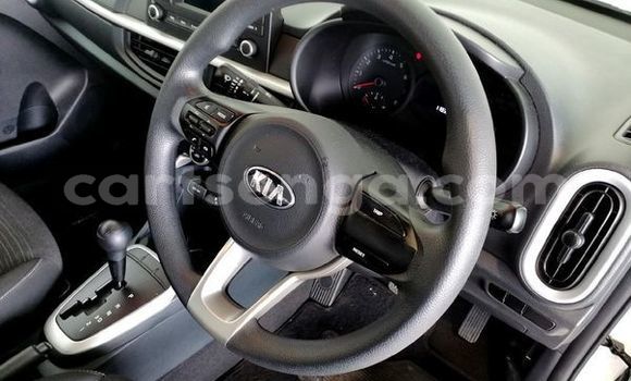 Nunua Ilio tumika Kia Picanto White Gari ndani ya Ezulwini nchini Hhohho Nunua Ilio tumika Kia Picanto White Gari ndani ya Ezulwini nchini Hhohho