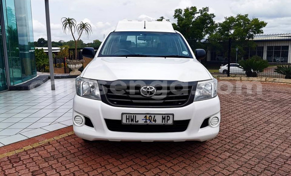 Buy Used Toyota Hilux White Car in Ezulwini in Hhohho
