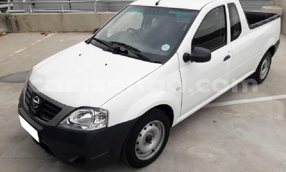 Buy Used Nissan NP 300 White Car in Bulembu in Hhohho Buy Used Nissan NP 300 White Car in Bulembu in Hhohho