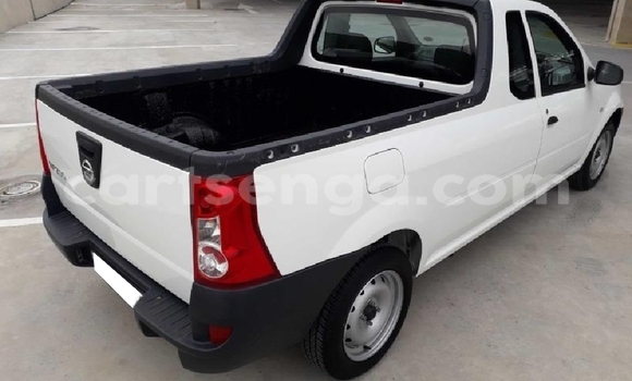 Acheter Occasion Voiture Nissan NP 300 Blanc à Bulembu, Hhohho Acheter Occasion Voiture Nissan NP 300 Blanc à Bulembu, Hhohho