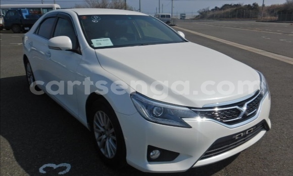 Buy Used Toyota Mark X White Car in Ezulwini in Hhohho Buy Used Toyota Mark X White Car in Ezulwini in Hhohho