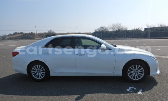 Buy Used Toyota Mark X White Car in Ezulwini in Hhohho Buy Used Toyota Mark X White Car in Ezulwini in Hhohho