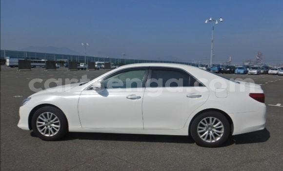 Buy Used Toyota Mark X White Car in Ezulwini in Hhohho Buy Used Toyota Mark X White Car in Ezulwini in Hhohho