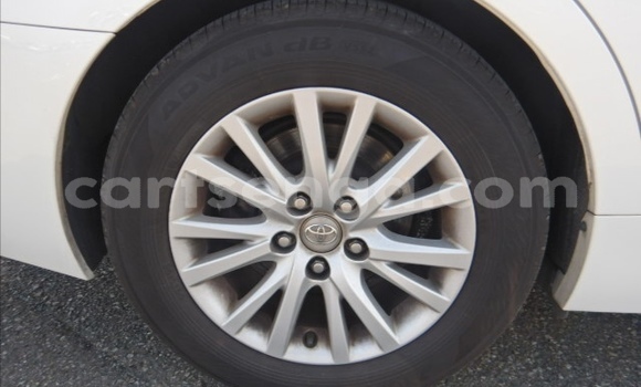 Buy Used Toyota Mark X White Car in Ezulwini in Hhohho Buy Used Toyota Mark X White Car in Ezulwini in Hhohho