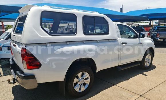 Acheter Occasion Voiture Toyota Hilux Blanc à Ezulwini, Hhohho Acheter Occasion Voiture Toyota Hilux Blanc à Ezulwini, Hhohho