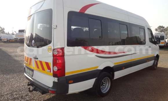 Buy Used Volkswagen TRUCK White Truck in Mbabane in Manzini Buy Used Volkswagen TRUCK White Truck in Mbabane in Manzini