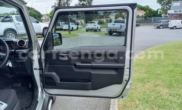 Buy Used Suzuki Jimny Silver Car in Ezulwini in Hhohho Buy Used Suzuki Jimny Silver Car in Ezulwini in Hhohho