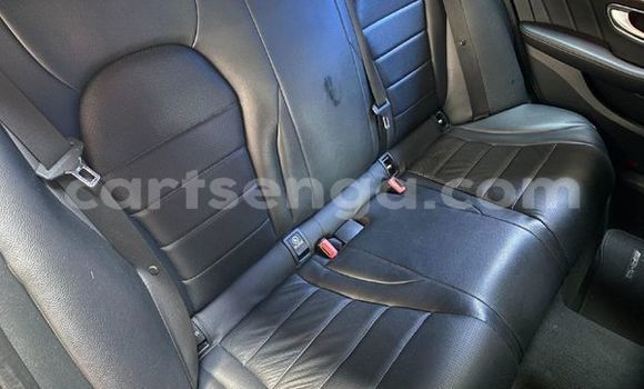 Buy Used Mercedes‒Benz C-klasse White Car in Ezulwini in Hhohho Buy Used Mercedes‒Benz C-klasse White Car in Ezulwini in Hhohho