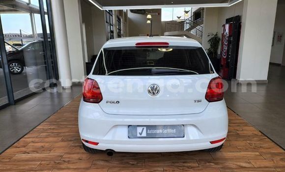 Acheter Occasion Voiture Volkswagen Polo Blanc à Ezulwini, Hhohho Acheter Occasion Voiture Volkswagen Polo Blanc à Ezulwini, Hhohho