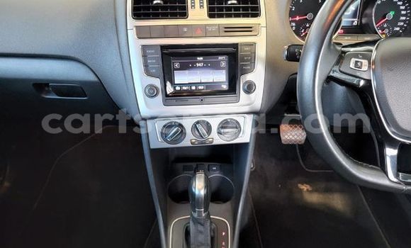 Acheter Occasion Voiture Volkswagen Polo Blanc à Ezulwini, Hhohho Acheter Occasion Voiture Volkswagen Polo Blanc à Ezulwini, Hhohho