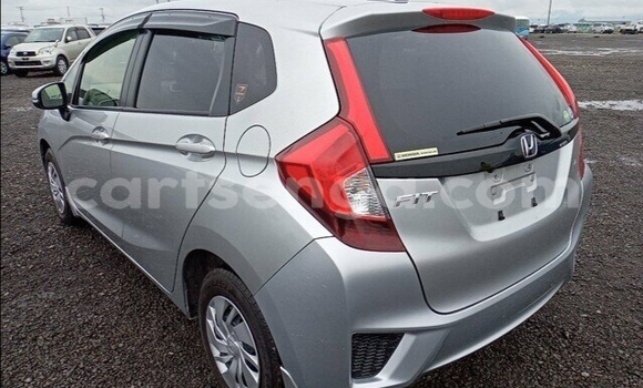 Acheter Occasion Voiture Honda FIT Gris à Ezulwini, Hhohho Acheter Occasion Voiture Honda FIT Gris à Ezulwini, Hhohho