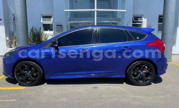 Nunua Ilio tumika Ford Focus Blue Gari ndani ya Ezulwini nchini Hhohho Nunua Ilio tumika Ford Focus Blue Gari ndani ya Ezulwini nchini Hhohho