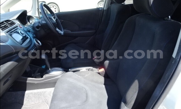 Acheter Occasion Voiture Honda FIT Blanc à Ezulwini, Hhohho Acheter Occasion Voiture Honda FIT Blanc à Ezulwini, Hhohho