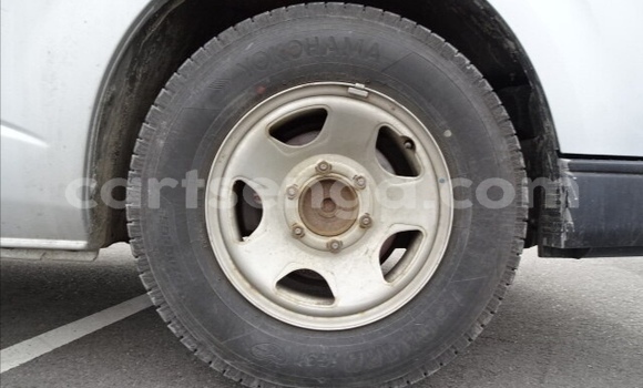 Nunua Ilio tumika Toyota Hiace Silver Gari ndani ya Ezulwini nchini Hhohho Nunua Ilio tumika Toyota Hiace Silver Gari ndani ya Ezulwini nchini Hhohho