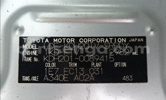 Nunua Ilio tumika Toyota Hiace Silver Gari ndani ya Ezulwini nchini Hhohho Nunua Ilio tumika Toyota Hiace Silver Gari ndani ya Ezulwini nchini Hhohho