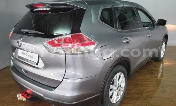 Nunua Ilio tumika Nissan X–Trail Silver Gari ndani ya Ezulwini nchini Hhohho Nunua Ilio tumika Nissan X–Trail Silver Gari ndani ya Ezulwini nchini Hhohho