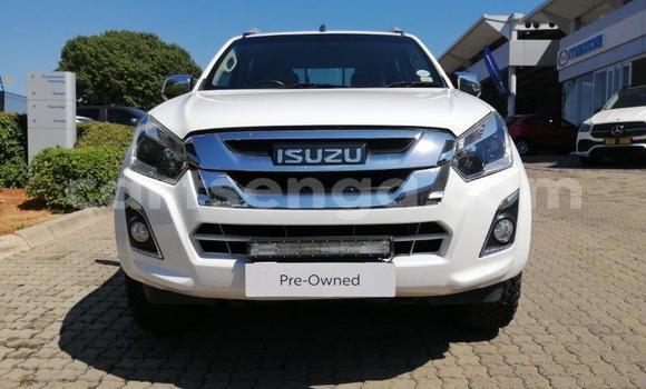 Acheter Occasion Voiture Isuzu KB Blanc à Ezulwini, Hhohho Acheter Occasion Voiture Isuzu KB Blanc à Ezulwini, Hhohho
