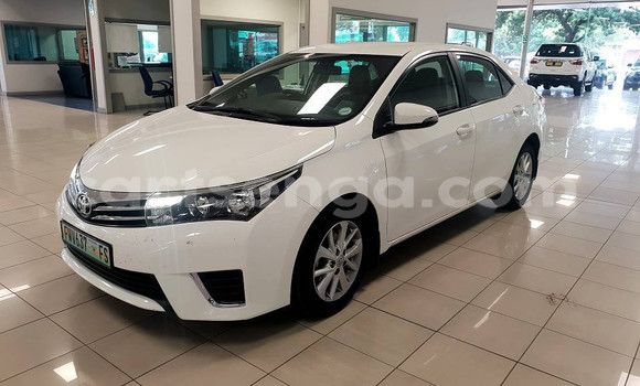 Nunua Ilio tumika Toyota Corolla White Gari ndani ya Ezulwini nchini Hhohho Nunua Ilio tumika Toyota Corolla White Gari ndani ya Ezulwini nchini Hhohho
