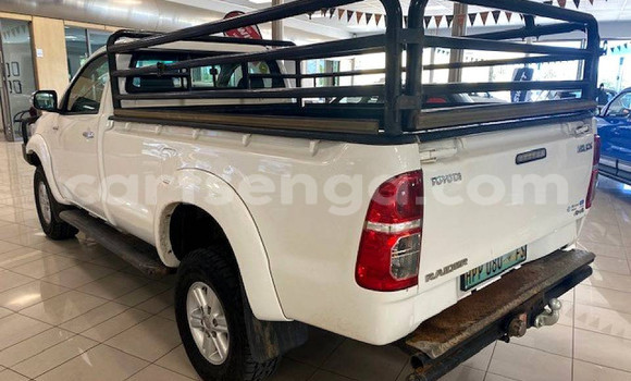 Acheter Occasion Voiture Toyota Hilux Blanc à Ezulwini, Hhohho Acheter Occasion Voiture Toyota Hilux Blanc à Ezulwini, Hhohho