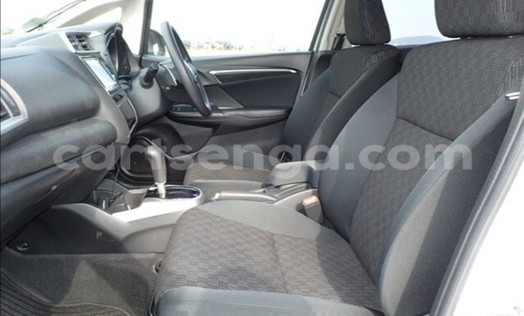 Acheter Occasion Voiture Honda FIT Blanc à Ezulwini, Hhohho Acheter Occasion Voiture Honda FIT Blanc à Ezulwini, Hhohho