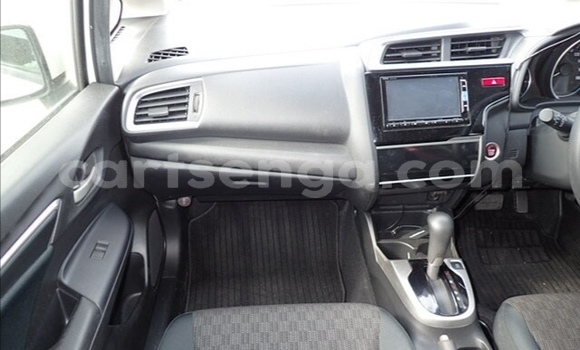 Acheter Occasion Voiture Honda FIT Blanc à Ezulwini, Hhohho Acheter Occasion Voiture Honda FIT Blanc à Ezulwini, Hhohho