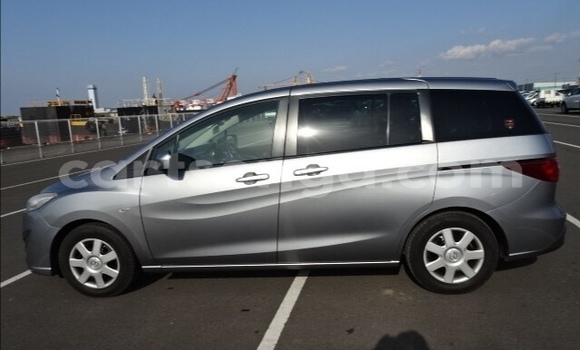 Buy Used Mazda Premacy Silver Car in Ezulwini in Hhohho Buy Used Mazda Premacy Silver Car in Ezulwini in Hhohho