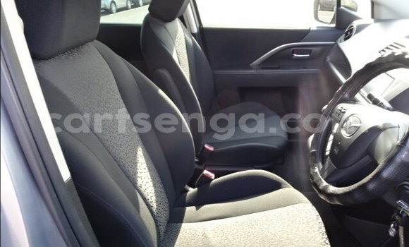 Buy Used Mazda Premacy Silver Car in Ezulwini in Hhohho Buy Used Mazda Premacy Silver Car in Ezulwini in Hhohho