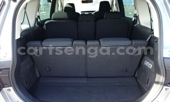 Buy Used Mazda Premacy Silver Car in Ezulwini in Hhohho Buy Used Mazda Premacy Silver Car in Ezulwini in Hhohho