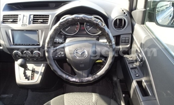 Buy Used Mazda Premacy Silver Car in Ezulwini in Hhohho Buy Used Mazda Premacy Silver Car in Ezulwini in Hhohho