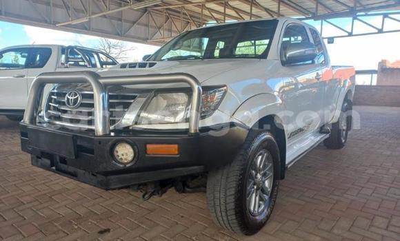 Acheter Occasion Voiture Toyota Hilux Blanc à Ezulwini, Hhohho Acheter Occasion Voiture Toyota Hilux Blanc à Ezulwini, Hhohho